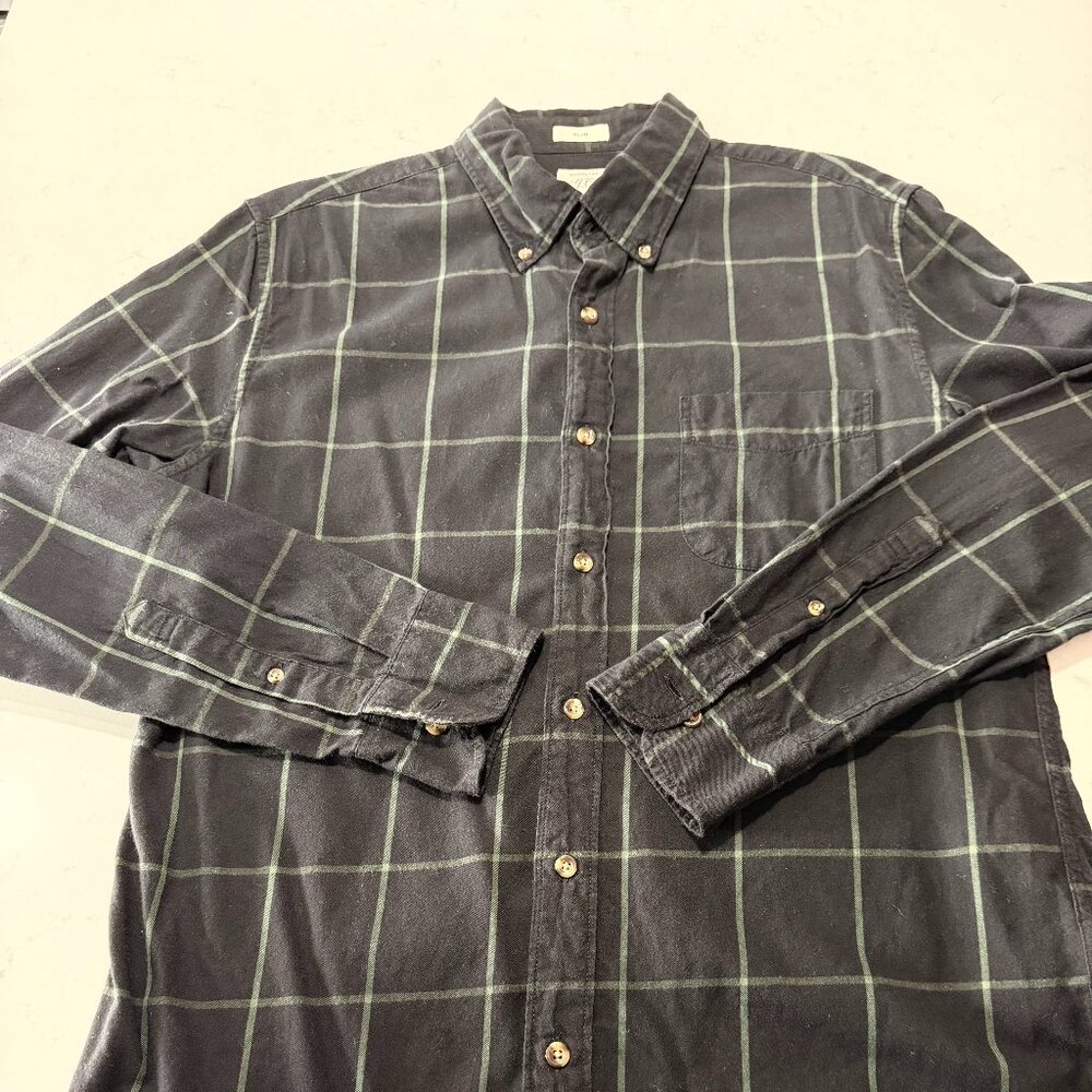 J Crew Brushed Twill Med Slim Long Sleeve Button down.